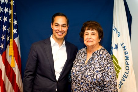 SOHUD Visits LA (16330146768)