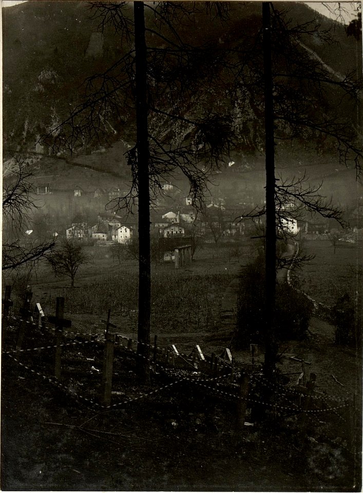 Soldatenfriedhof in Tolmein, nordwestlich unter dem Schlossberg. (BildID 15465775)