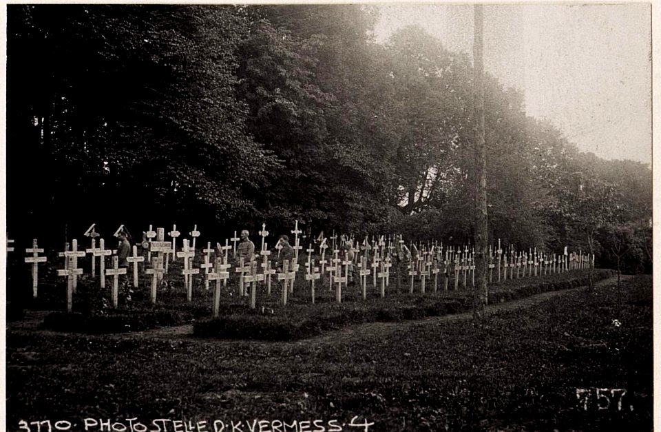 Soldatenfriedhof in Koniucky. (BildID 15709821)