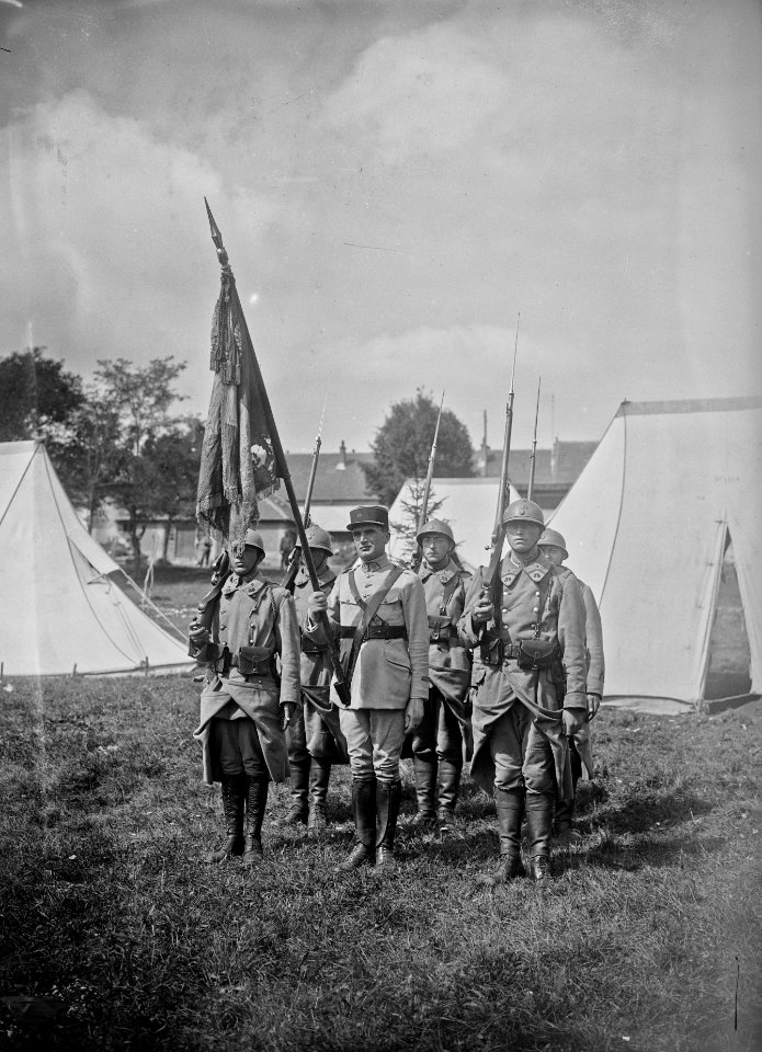 Soldats du 35e régiment d'infanterie au camp de Valdahon, septembre 1926