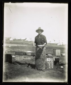 Soldier standing at camp cook area, Rough Riders military camp, Montauk Point, New York LCCN2013651532