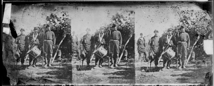 Soldiers - NARA - 529447