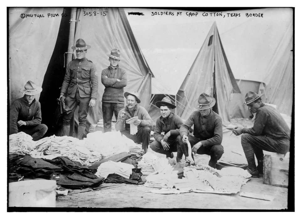 Soldiers at Camp Cotton, Texas border LCCN2014696020