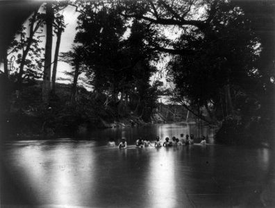 Soldiers bathing, North Anna River, Va.-ruins of railroad bridge in background LCCN96513479