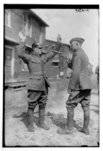 Soldiers LCCN2014708619