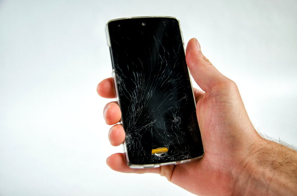 Defect screen cellphone
