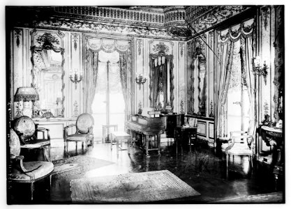 Soloman House interior LCCN2014715541