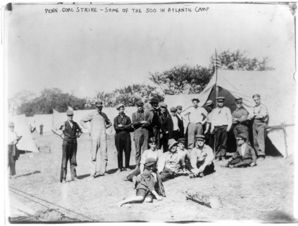 Some of the 500 persons in the Atlantic Camp during the Penn. Coal Strike LCCN2001704451