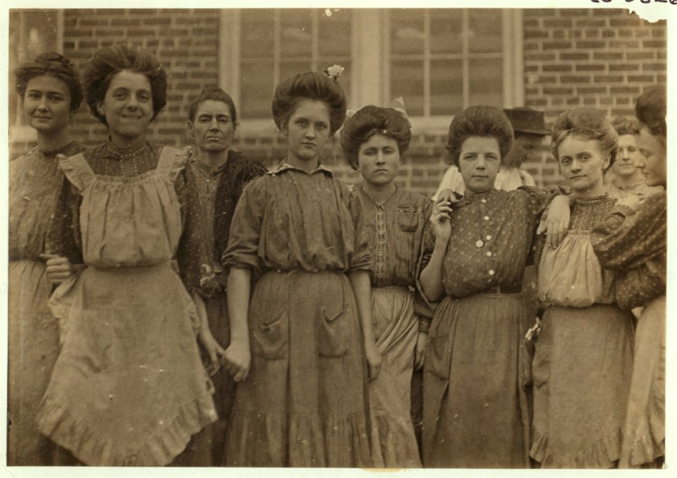 Some of the adults Payne Cotton Mill, Macon, Ga. LOC cph.3a43925
