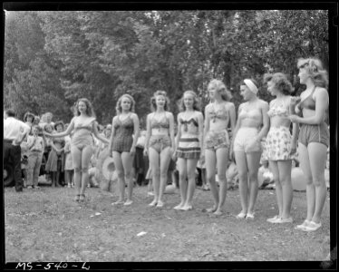 Some of the entries in the beauty contest. Price is center of coal mining activities for Utah. Price, Carbon County... - NARA - 540478