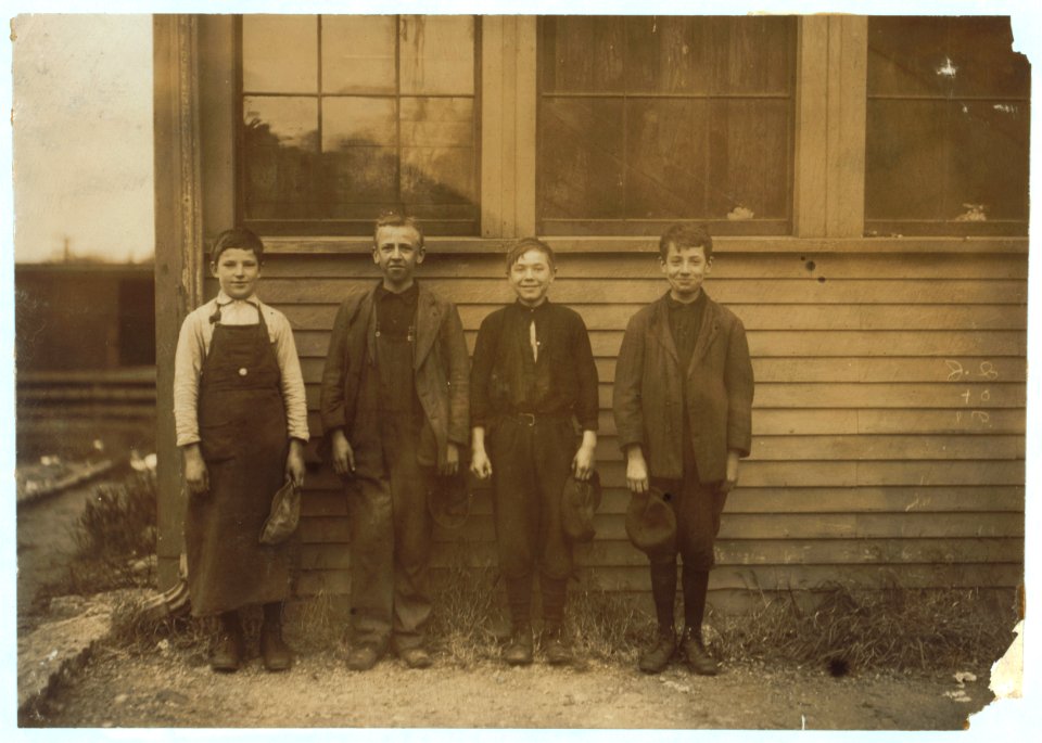 Some of the smallest boys in Cass & Daley Shoe Co., Salem. Stephen Indroski, (right end), 19 Turner St., has worked a year and a half in the factory. William Prasecki (next Stephen), 36 LOC nclc.04772