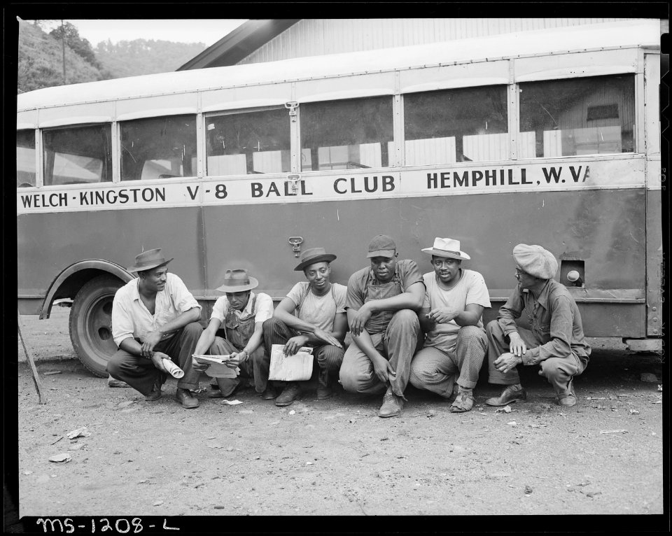 Some of the members of the baseball team of Exeter-Warwick Mines. Kingston Pocahontas Coal Company, Exeter Mine... - NARA - 540727