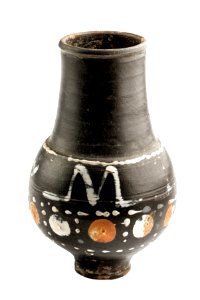 Spreukbeker in beschilderd metaalglanzend aardewerk met barbotineversiering, 280 tot 315 NC, vindplaats- Tongeren, Paspoel, Linderstraat 151, 10.08.1967, graf, collectie Gallo-Romeins Museum Tongeren, 67.A.1