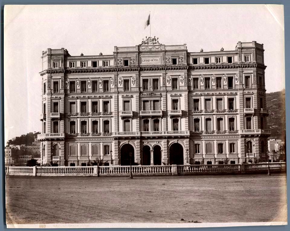 Sommer, Giorgio (1834-1914) - n. 1169 - Napoli - Grand Hotel
