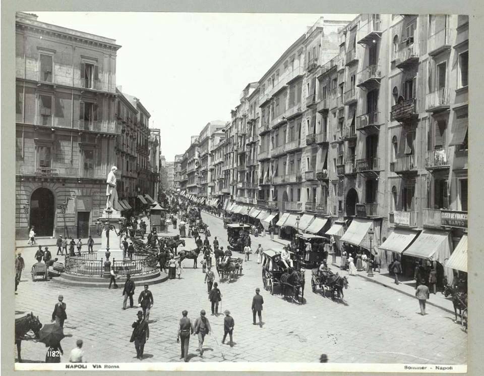 Sommer, Giorgio (1834-1914) - n. 1182 (bis 2) - Napoli - Via Roma