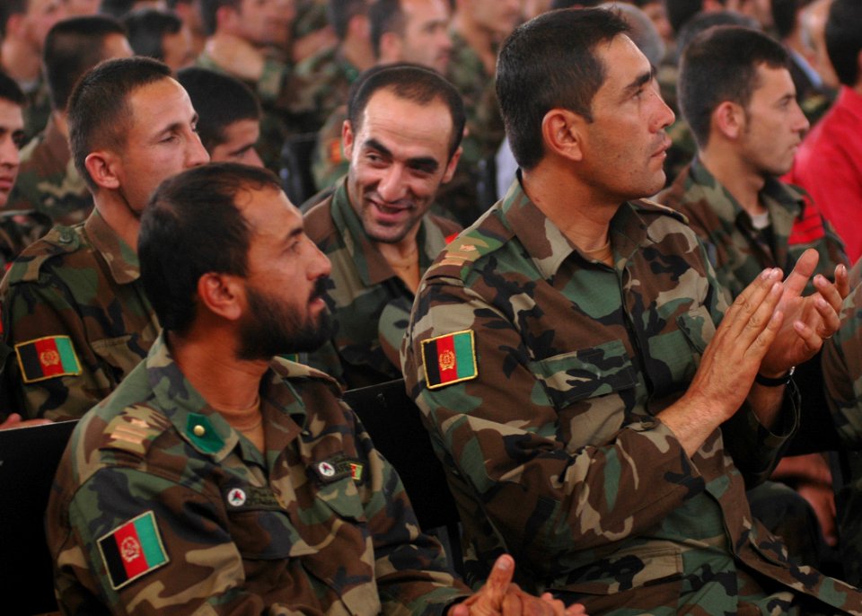 Some trainees from National Military Academy of Afghanistan(NMAA) applaud (4723945851)