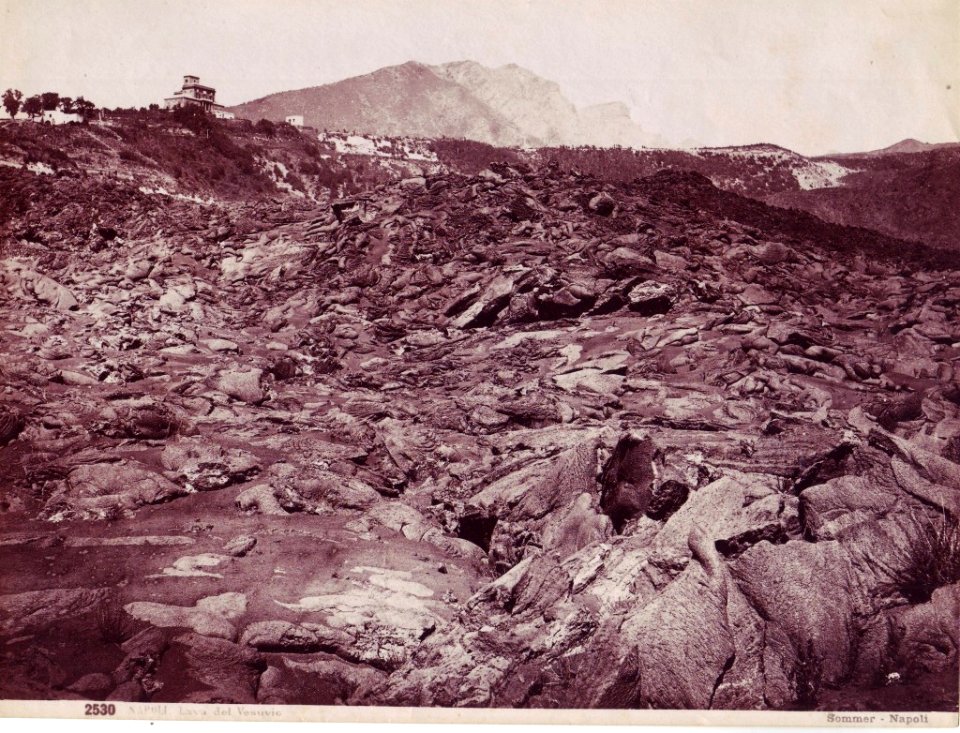 Sommer, Giorgio (1834-1914) - n. 2530 - Napoli - Lava del Vesuvio