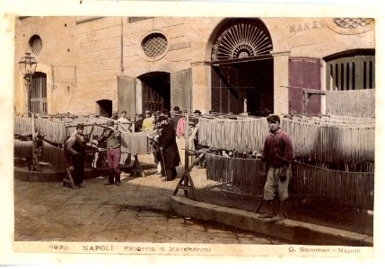 Sommer, Giorgio (1834-1914) - n. 8923 - Napoli, Fabbrica di maccheroni