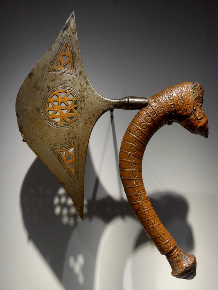 Songye ceremonial axe Quai Branly 71.1948.15.39 D