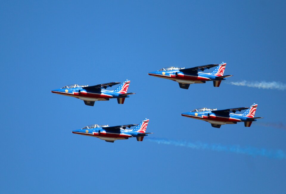 Military jet plane meeting avignon