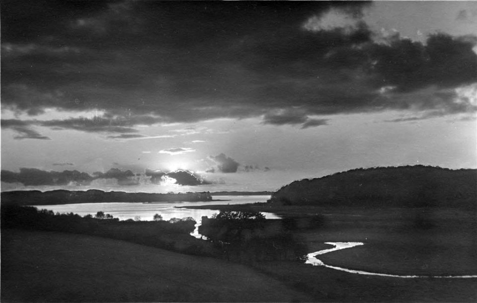 Sonnenuntergang am Westensee bei Hohenhude (Kiel 54.339)
