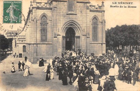 Sortie de messe au Vésinet