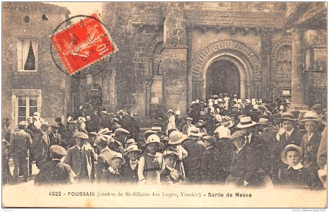 Sortie de messe à Foussais