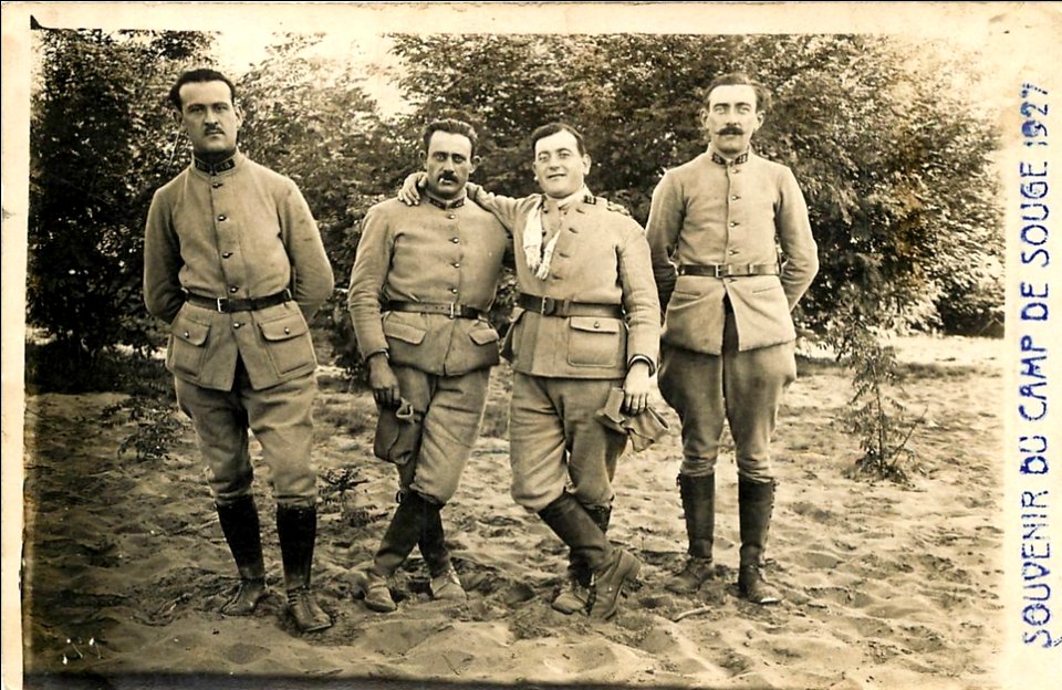Souges carte-photo-camp-de-souge-1927