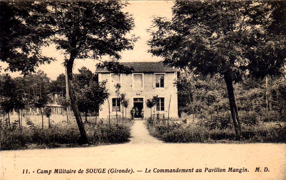 Souges-camp-le-commandement-au-pavillon-mangin