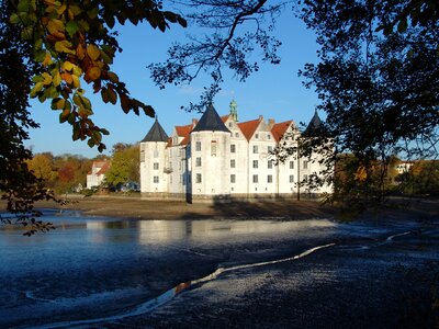 Places of interest building wasserschloss glücksburg