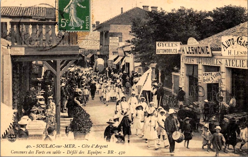 Soulac-sur-Mer - rue de la plage 9