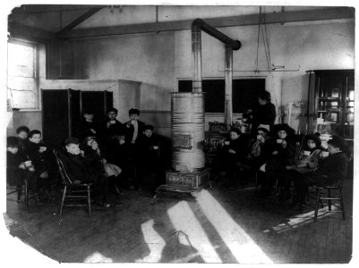 Soup time for pupils in the open-air school, Providence, R.I., ca. 1910 LCCN2002707158