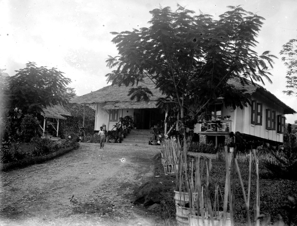 Soumans hus. Sulawesi. Indonesien - SMVK - 022113