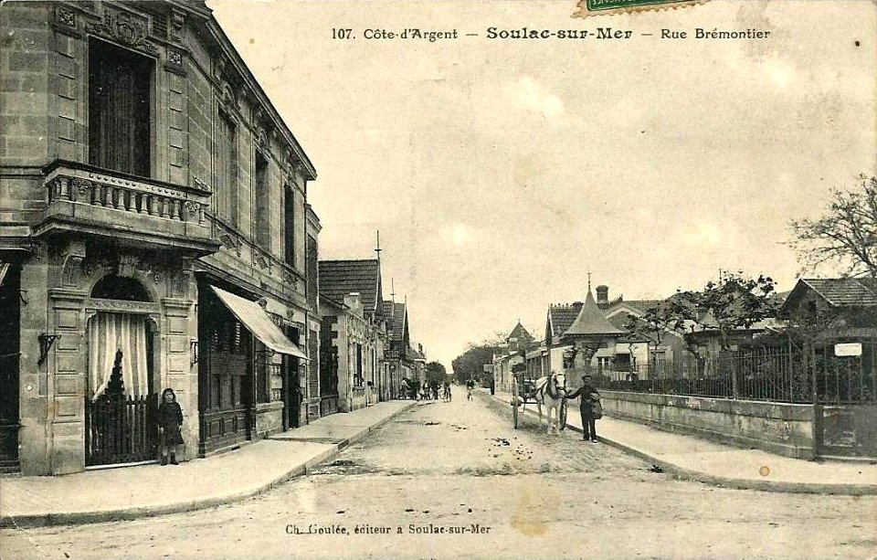 Soulac-sur-Mer - rue Brémontier 4