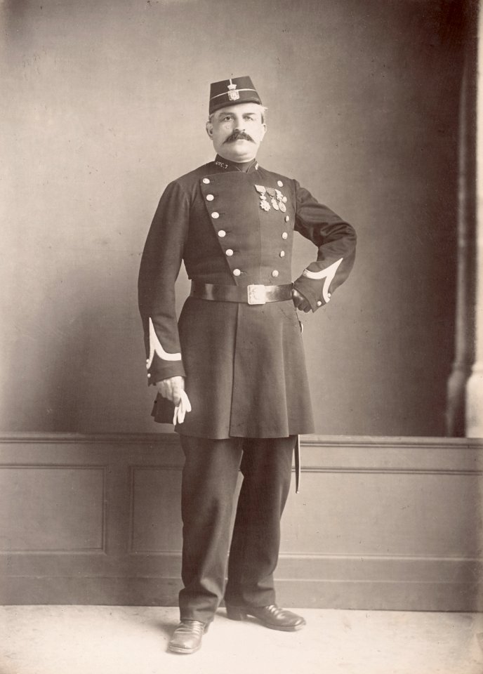 Sous-Brigadier de Gardiens de la paix