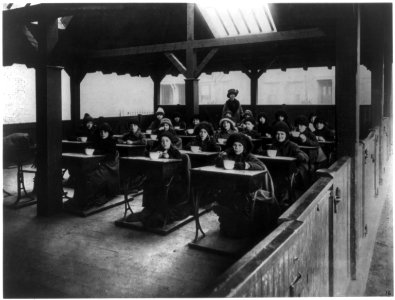 South Boston, Mass. Open-air school LCCN92516583