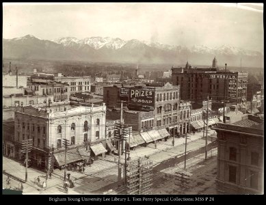 South-East view of Salt Lake City photo