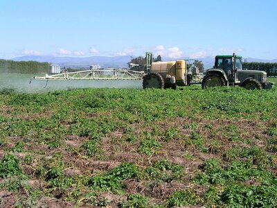 Sprayer agricultural potatoes