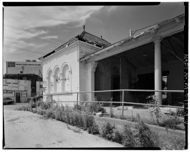 South-West view, Street Car Waiting House, north and east elevations - North Philadelphia Station