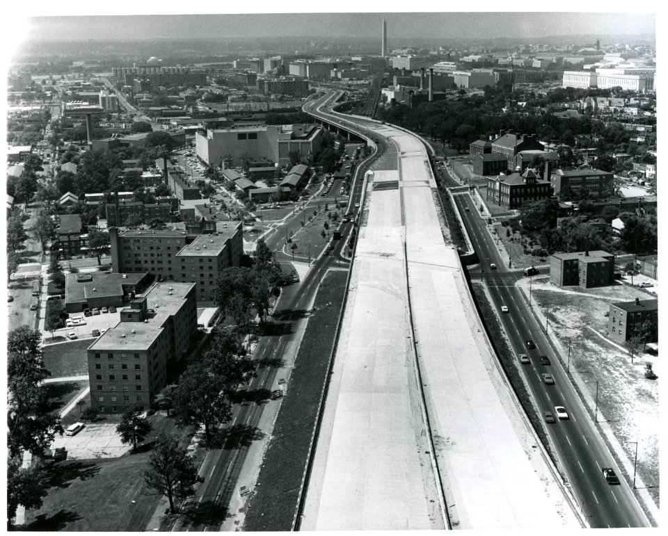 Southeat freeway aerial b39a6922ad25050d6ee7cb39262bf63d