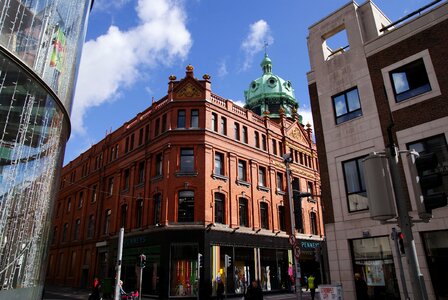 City street travel