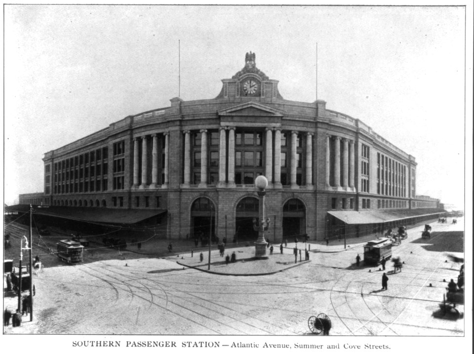 Southern passenger station - Atlantic Avenue, Summer and Cove Streets, Boston, Mass. LCCN2004665552