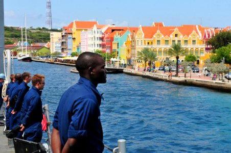 Southern Seas 120831-N-ZE938-077