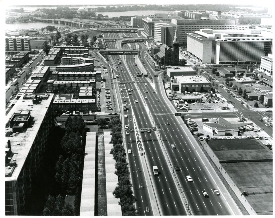 Southwest freeway aerial 59f184a6d73378fce246ae0b41e343b3