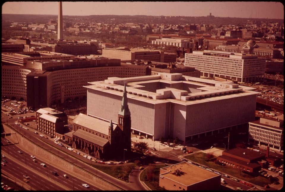 Southwest-washington-dc-with-south-end-of-lenfant-plaza-in-foreground-april-1973 7461370718 o