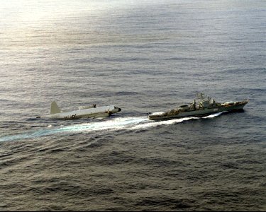 Soviet frigate Zadornyy with USN P-3 in the Atlantic 1988