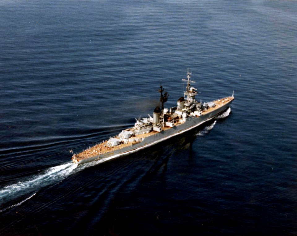 Soviet cruiser Sverdlov in 1974