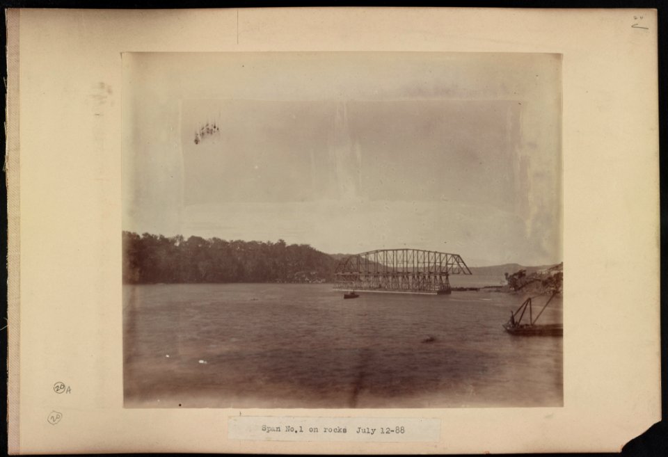Span no. 1 on rocks LCCN2016651659