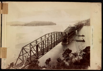 Span no. 6 landed - safe - C. Bayliss photo, Sydney. LCCN2016651675
