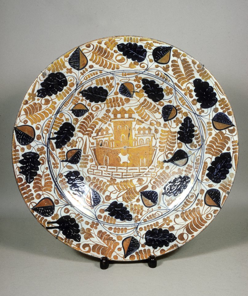 Spanish - Plate with a Castle - Walters 481300